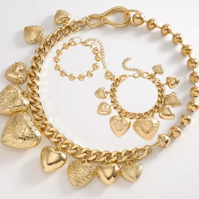 Retro Gold color Heart-shaped Tassel Pendant Necklace for Women Trendy Charms Ladies Collar On Neck Accessories Fashion Jewelry