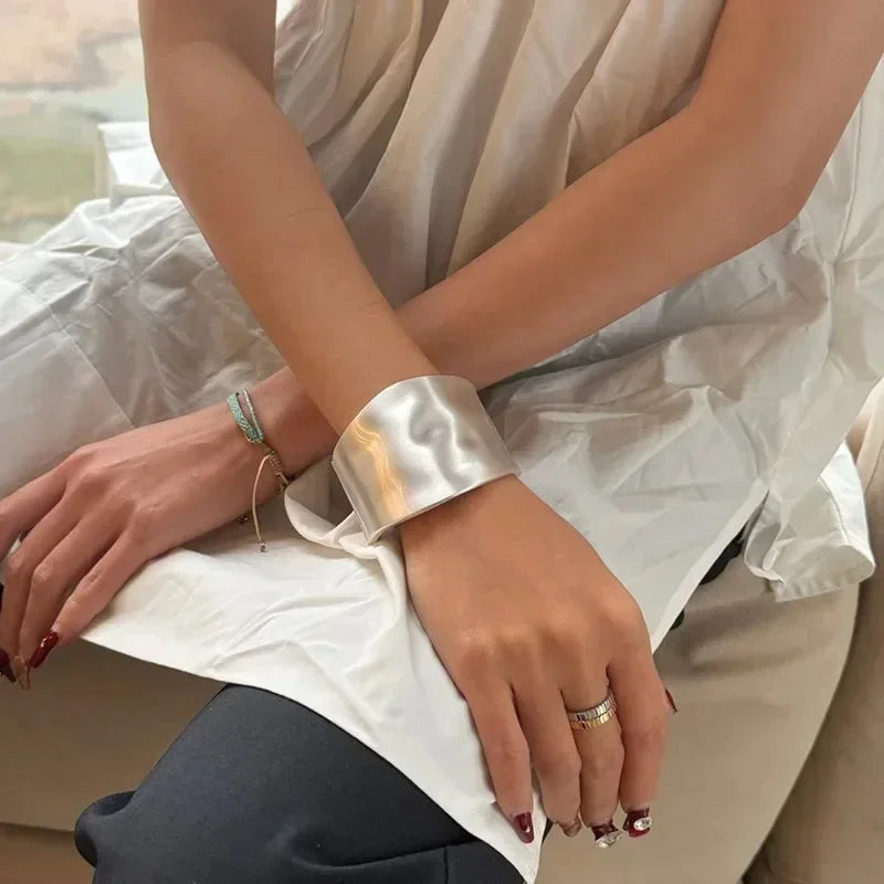 Punk Hip Hop Wide Asymmetric Bangles Bracelets For Women Statement Alloy Bangles Men Jewelry Femme Accessories Manchette