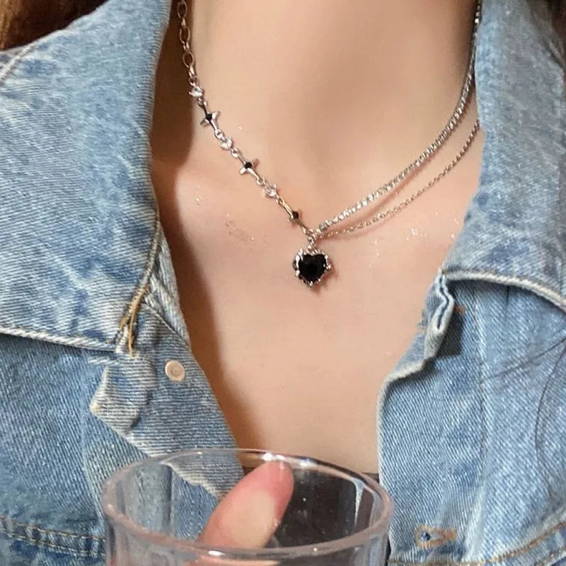 Y2K Crystal Love Heart Necklace Fashion Kpop Shiny Clavicle Chain Necklaces for Women Girls New Trend Party Gifts Jewelry 2024